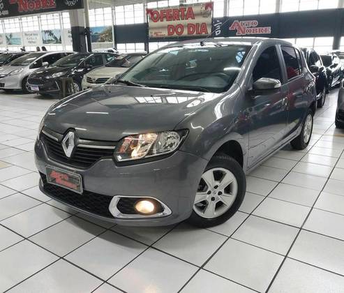 RENAULT SANDERO 1.6 DYNAMIQUE 8V FLEX 4P MANUAL RENAULT SANDERO 1.6 DYNAMIQUE 8V FLEX 4P MANUAL